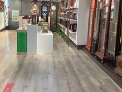 -亨得利钟表商店