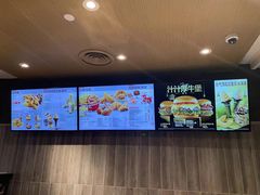 -肯德基(东安路站店)