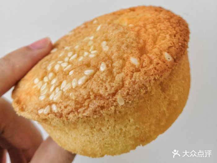 彭记口口香(人民中路店)脆皮蛋糕图片 - 第1张