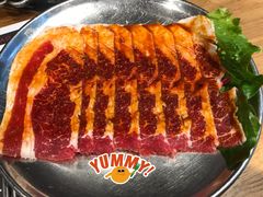 调味牛五花肉-青瓦炭韩潮烤肉(花园道店)