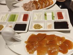 -皇城根·鲁菜济南菜·吊炉烤鸭·炒鸡鱼头(济南旗舰店)