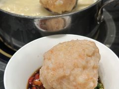 -红鼎豆捞·非遗鲍皇汤火锅(宝丰路店)