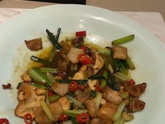 -荷花亭·湖北融合菜(中商广场店)