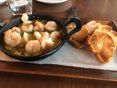 西班牙蒜香虾伴法包-FISH&POTATO Cō(地中海美食 万象城店)