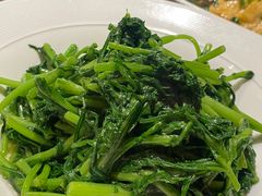 -魏铭鱼头捞饭(晋阳路店)