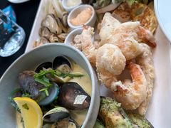 -Bully Hayes Restaurant & Bar