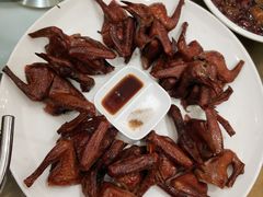 红烧石歧乳鸽-稻香酒家(天河城店)