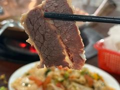 -朝伟清真铜瓢牛肉馆(三十年老·店)