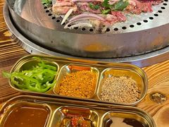 -陈叉子钢盆烤肉(中原万达店)