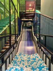 -MELAND CLUB亲子乐园·派对·餐厅(北京芳圆里ID MALL店)