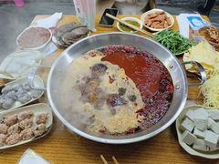 -储奇门鳝鱼火锅(总店)