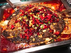 -鸣记脆皮烤鱼·海鲜烤鱼(三八广场店)