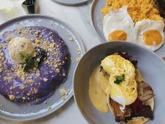 -The Sunny Side Cafe Station 1