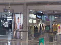 -银泰百货(厦门国贸中心店)