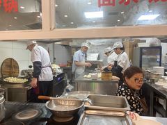 -老西白点心店