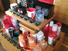 零售区-星巴克(红房子店)