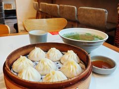 -馋三尺蟹粉小笼(人民广场店)