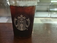 -星巴克(上海虹桥新天地二店)