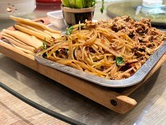 风味渔村煎饼-小船渔村•大连菜•大连焖鱼(黄河路店)