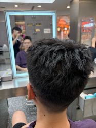 -川和潮人