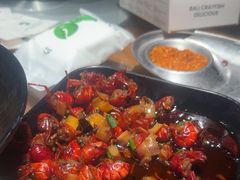 -巴厘龙虾·榜首油焖大虾(音乐学院·沿江酒馆店)
