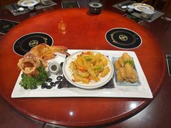 -龙悦湾酒家·八阵鱼生·渔人码头店