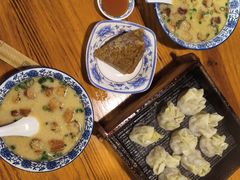 -张家巷美食(南浔店)