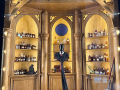 -文艺复兴百货(米兰大教堂广场店)