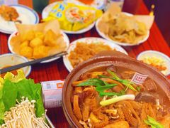 -沙胆彪炭炉牛杂煲(成都玉林店)