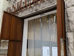门面-Vanilla Specialty Coffee(八大关店)