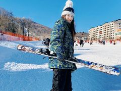 -亚布力新体委滑雪场