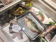 -老码头黑皮肘子锅包肉(赣水路店)