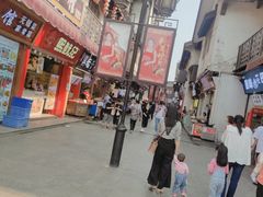 -南门头上美食街