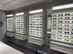 -目艮眼镜SHOWROOM(品牌集合店)