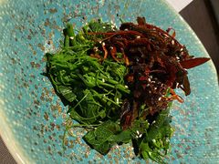 麻油菌菇丝瓜尖-沿途四季·云南菜(建外大街店)