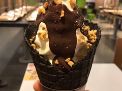 脆皮巧克力味花生大圆筒-麦当劳(斜土路2号店)