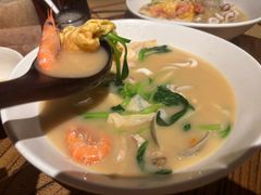 -荣家黄鱼面(南京西路店)