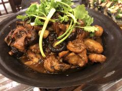 花菇土鸡干锅-自游人·美食一楼·地道徽菜(三十年名店)