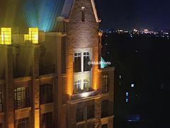 -天津京基皇冠假日酒店