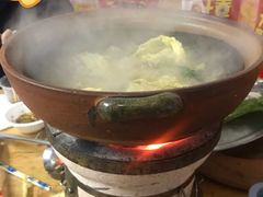连州果园鸡-威邵鸡煲(西华路总店)
