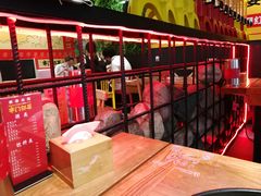 -串门邻居串串火锅(云南南路店)