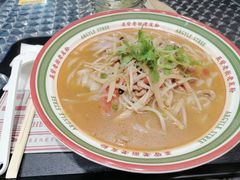 -亚皆老街南宁老友粉·米粉(印象城店)