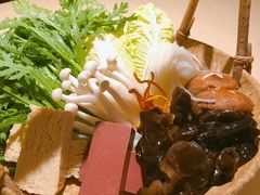 -余欢领鲜火锅(新街口店)