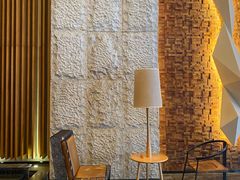 -优逸酒店(柳州窑埠古镇万象城店)