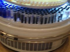 -涨巢·潮玩水疗局