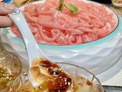 -茅草房·河畔园林火锅