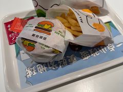 -德克士(绿地店)