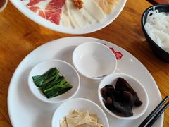 -桥香园过桥米线(国贸店)