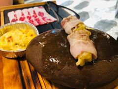 -石頭記榴莲烤肉(万达金街店)