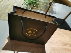 -肆兮眼镜·蔡司·徕卡战略合作店(大坪店)